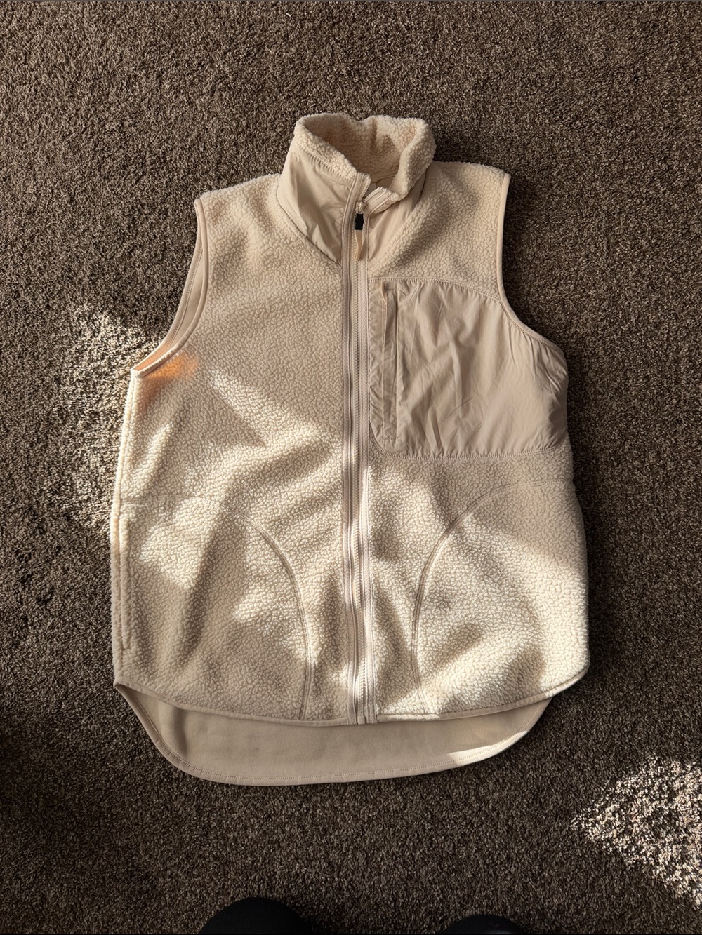 H&M - Sherpa Vest